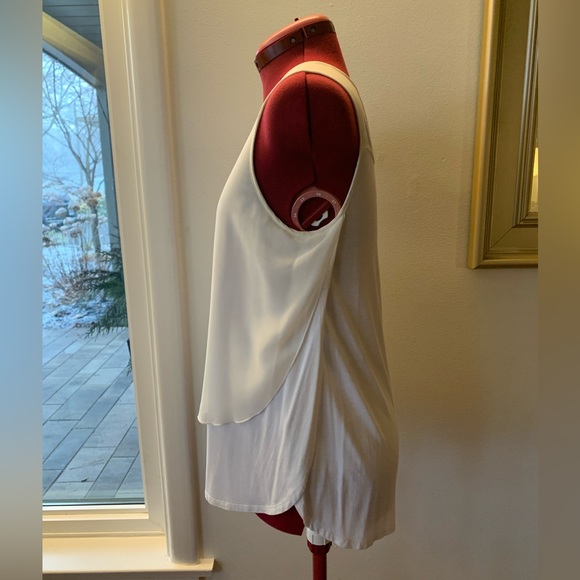 DOUBLE LAYER CREAM TANK TOP - Picture 5 of 10